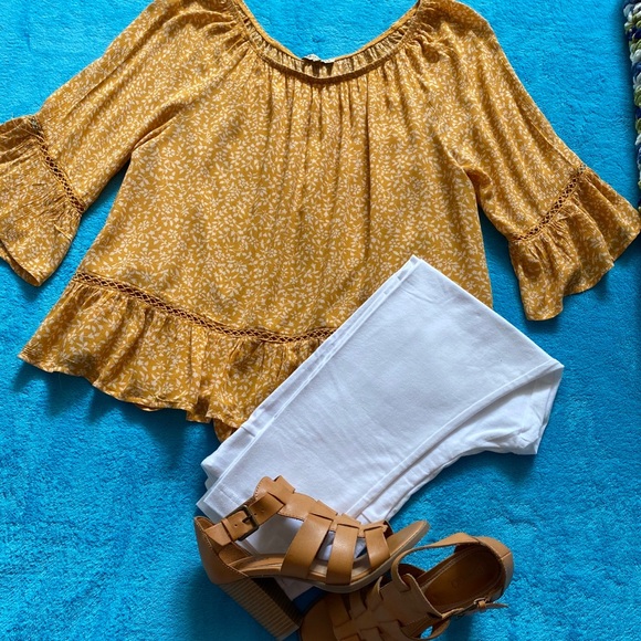 Democracy Tops - Hobo Style Democracy Size Large blouse